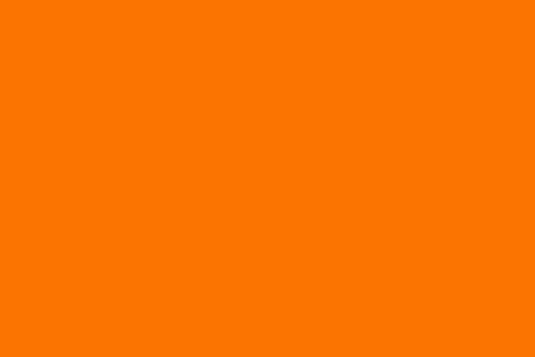Fassadenverkleidungen in orange